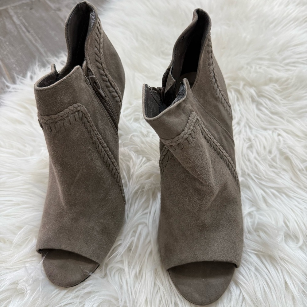 Vince Camuto Abesta Open Toe Booties - Picture 2 of 6